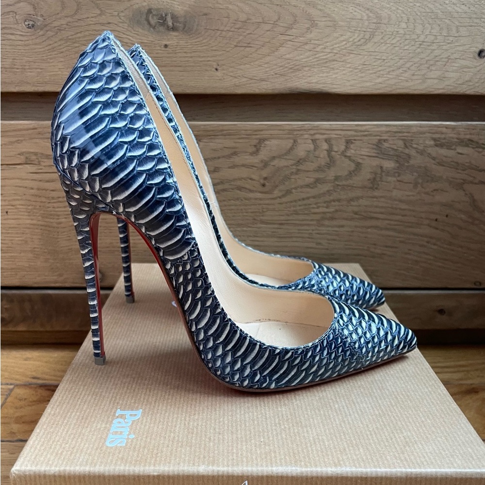 Christian Louboutin Pigalle Follies Blue Water Snake Python Heels 120mm 37IT 7